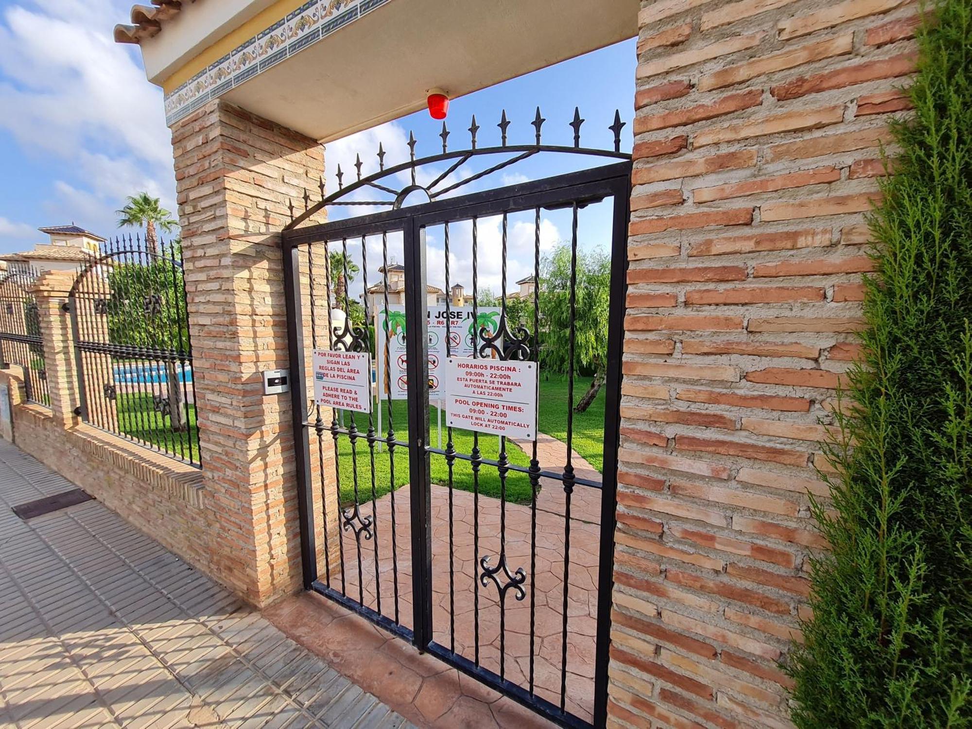 Schoenes Ferienhaus Casa Juan Mit Pool Dehesa de Campoamor  エクステリア 写真
